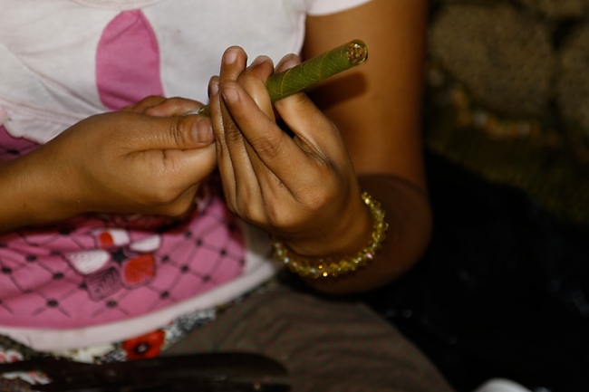 Inlé-fabrique des cheeroots-002